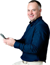 homem com telefone
